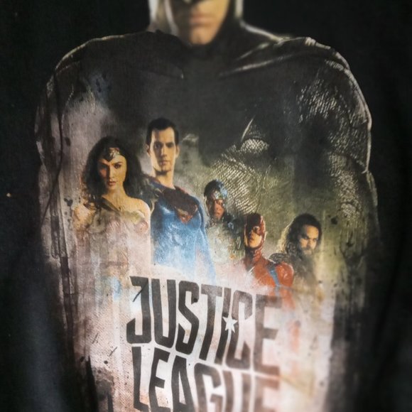 NEW Batman Justice League Brand New Authentic and Licensed Mens Sweater xl - Picture 2 of 4